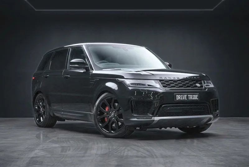 Range Rover Sport 2022 in the studio