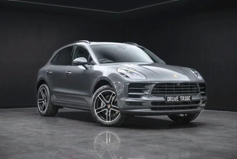 Porsche MACAN in the studio
